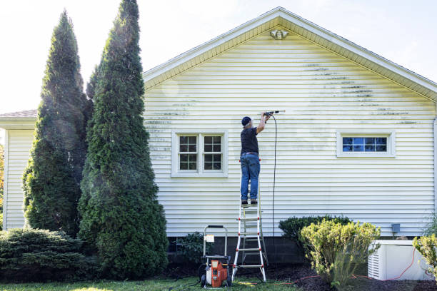 Best Animal Enclosure Cleaning  in Cherokee, NC